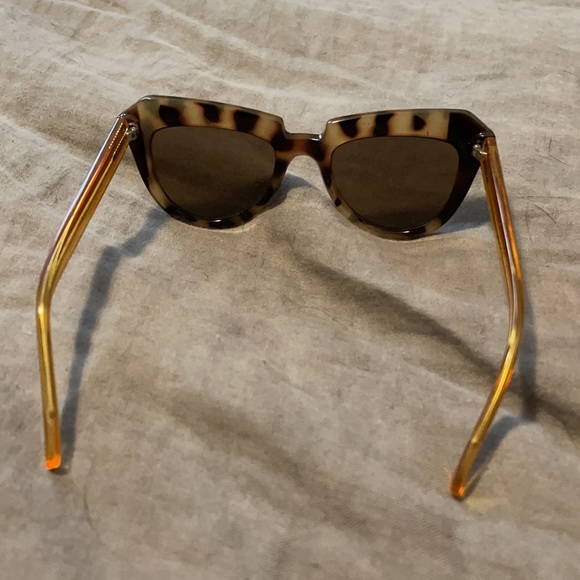 Komono Tortoise Sunglasses - Picture 2 of 5